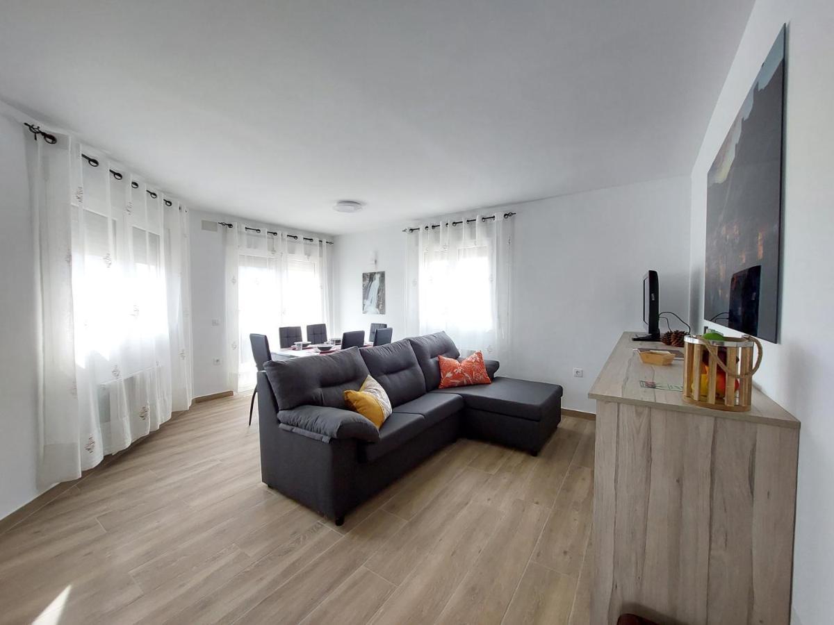 El Pozo Apartment *